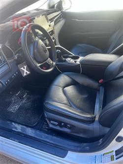 تۆیۆتا کامری